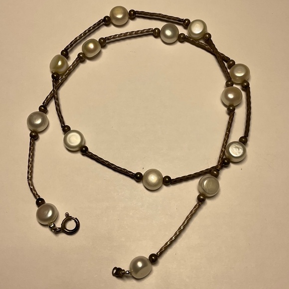Vintage Sterling Silver Spaced Pearls Necklace. 18 inches long - Picture 2 of 3